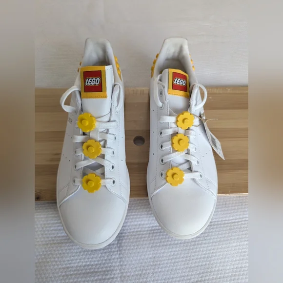 Adidas x LEGO Stan Smith Women's Athletic Casual Shoe White Trainer Size 11. - Picture 2 of 7